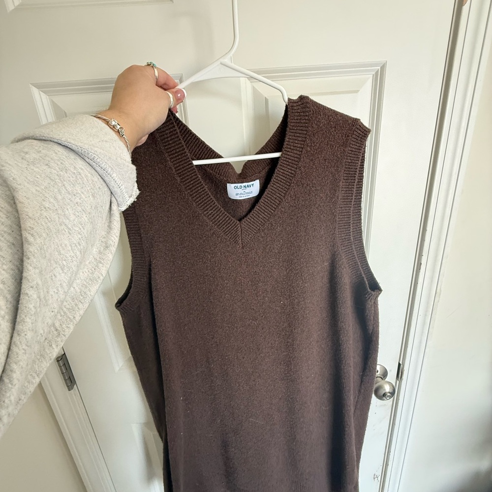 Old Navy Brown V-Neck Knit Sweater